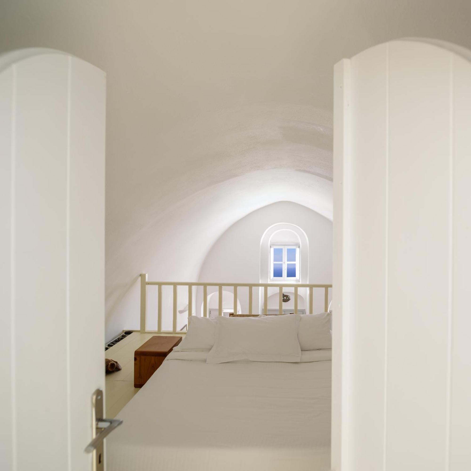 Revelis Villa & Canava Fira  Habitación foto