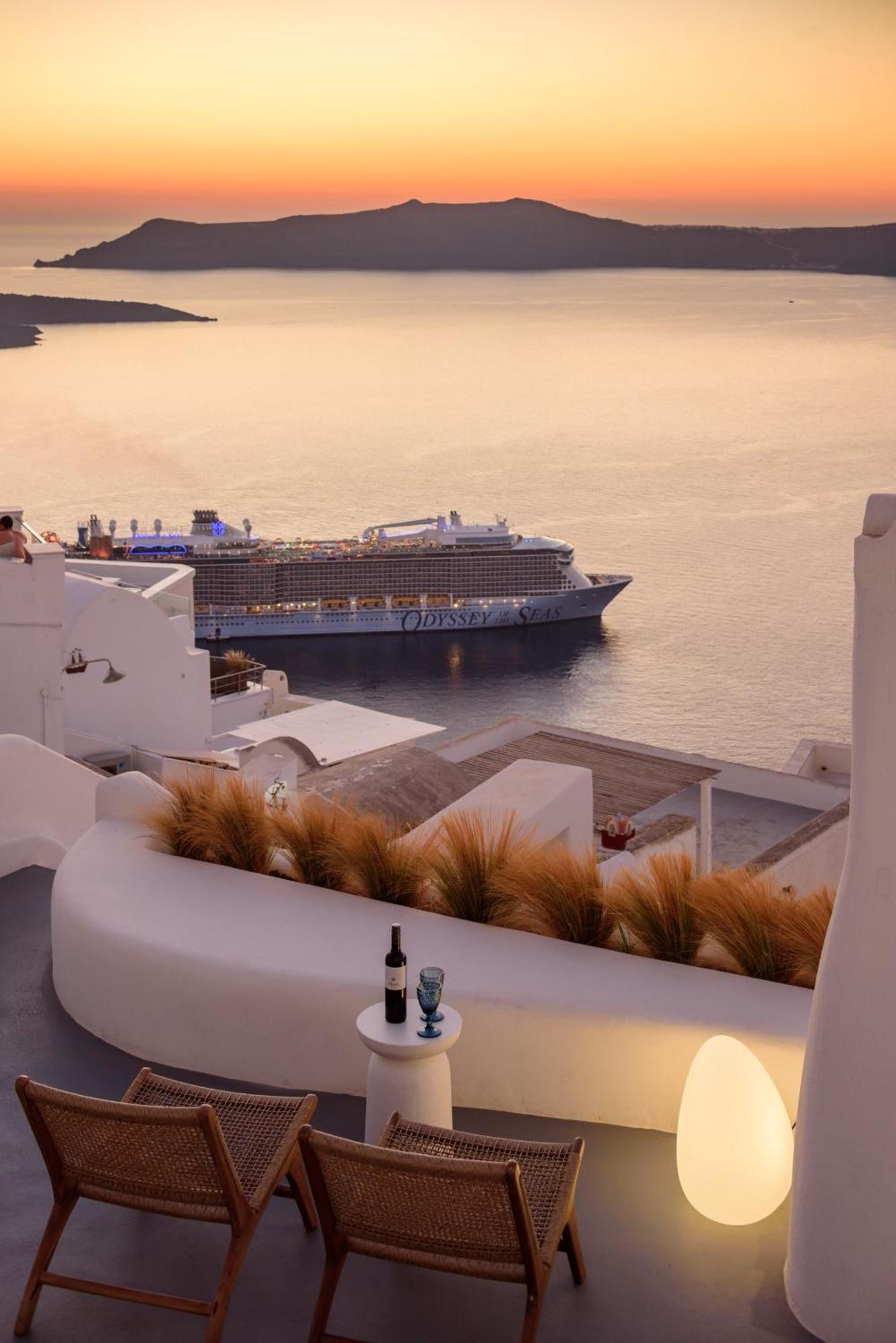 Revelis Villa & Canava Fira  Exterior foto